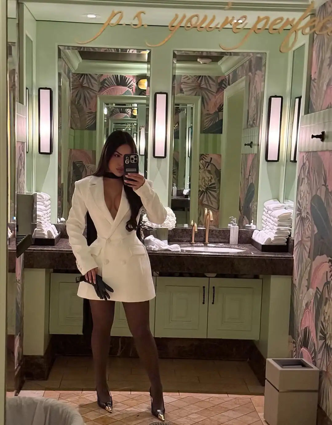 Mini Robe Blazer Femme – Chic, Glamour & Élégante