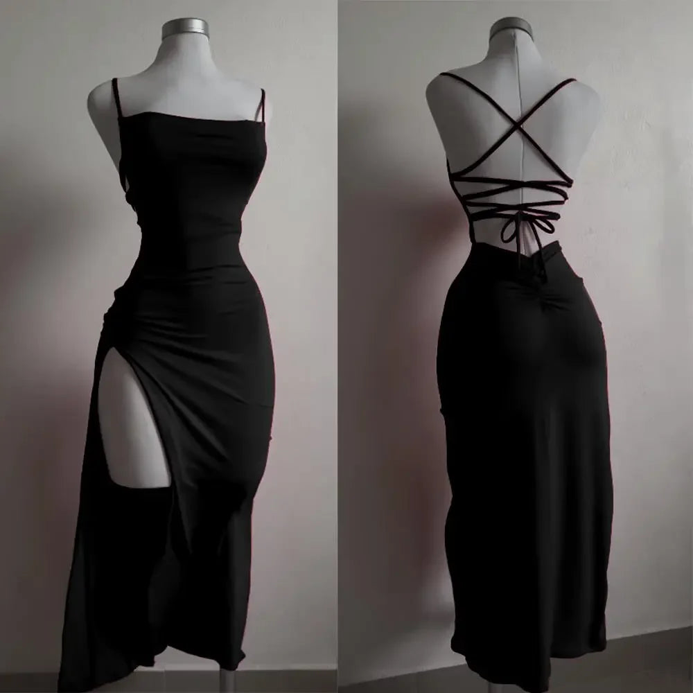 Robe Élégante Scarlet - Dos Nu & Fente Sensuelle