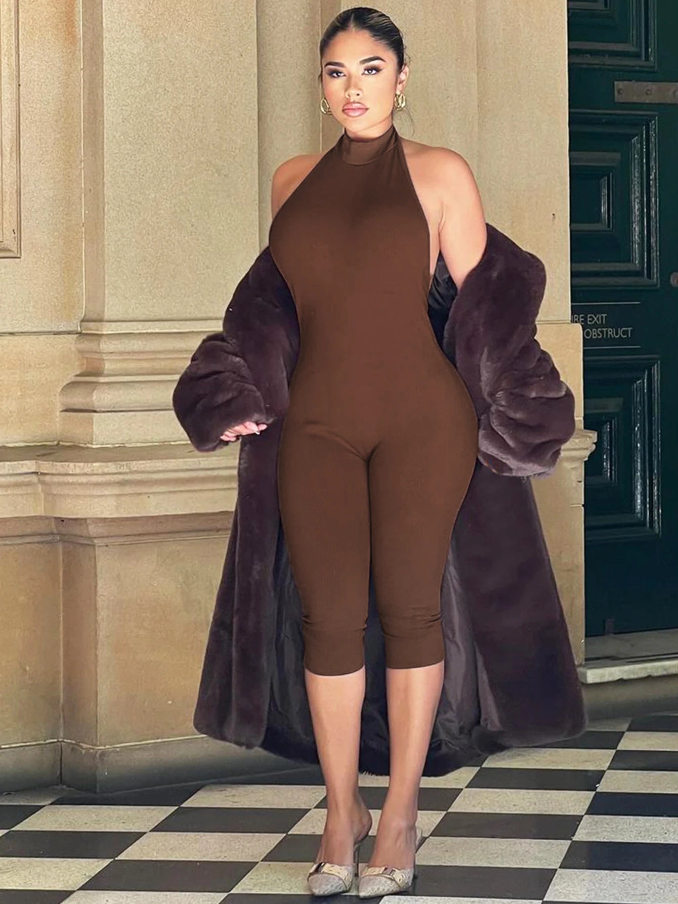 Combinaison Dos Nu Femme – Coupe Moulante Chic & Sexy