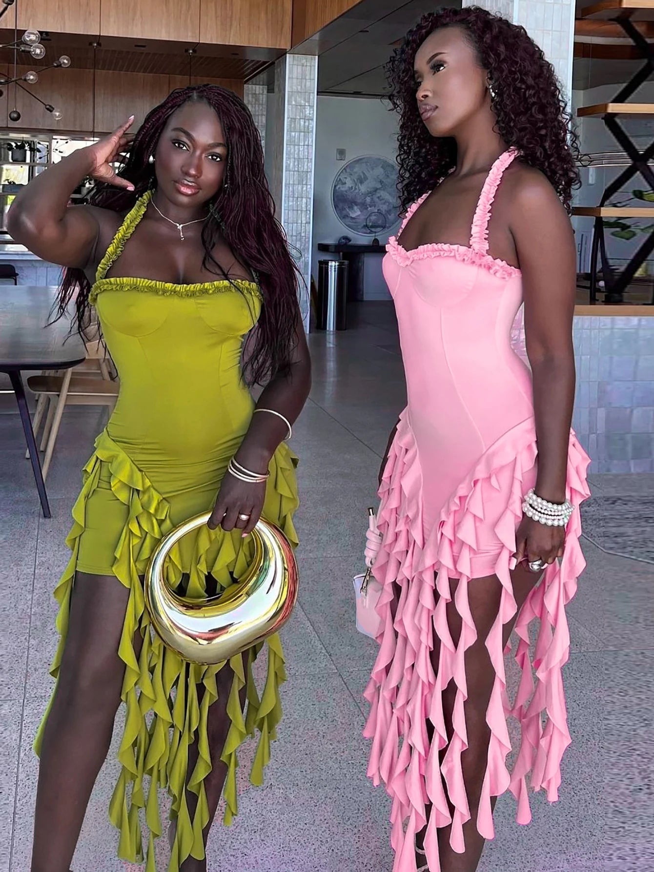 Robe Mini Franges Glamour – Coupe Sexy & Élégante